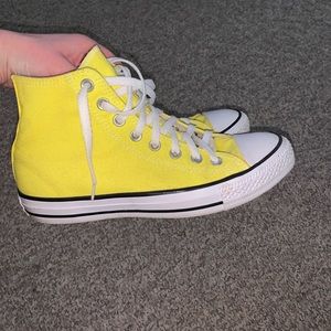 Yellow converse
